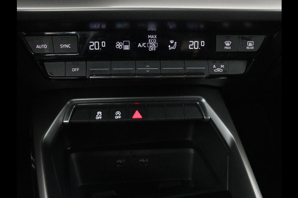 Audi A3 30 TFSI S edition | Panoramadak | Sportstoelen | Virtual Cockpit | Carplay | Half leder | Full LED | Parkeerhulp | Cruise control | Bluetooth | Climate control | Navigatie | S Line