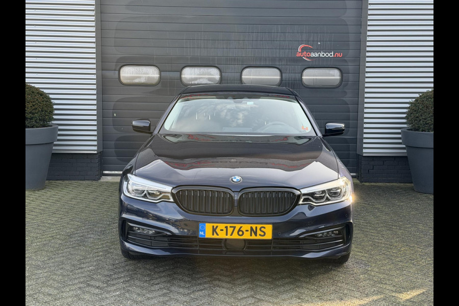 BMW 5 Serie 530e xDrive iPerformance High Executive | Bowers & Wilkins | Head-Up Display | Camera | DAB | Stoelventilatie/Verwarming |