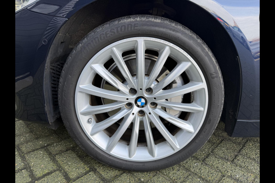 BMW 5 Serie 530e xDrive iPerformance High Executive | Bowers & Wilkins | Head-Up Display | Camera | DAB | Stoelventilatie/Verwarming |