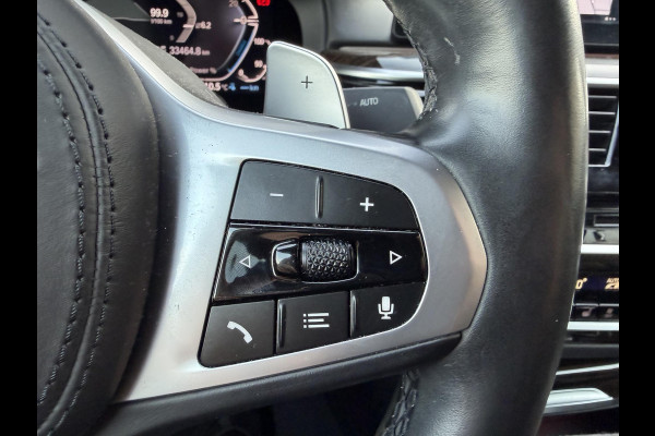 BMW 5 Serie 530e xDrive iPerformance High Executive | Bowers & Wilkins | Head-Up Display | Camera | DAB | Stoelventilatie/Verwarming |