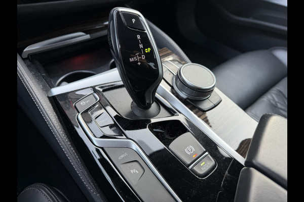 BMW 5 Serie 530e xDrive iPerformance High Executive | Bowers & Wilkins | Head-Up Display | Camera | DAB | Stoelventilatie/Verwarming |