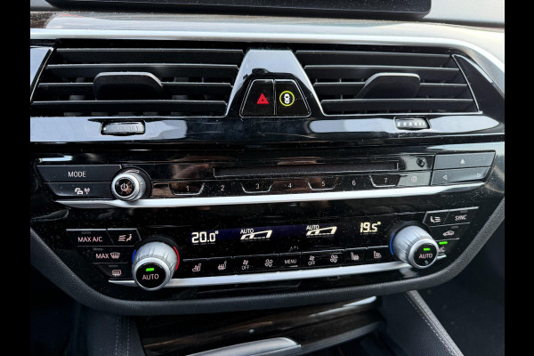 BMW 5 Serie 530e xDrive iPerformance High Executive | Bowers & Wilkins | Head-Up Display | Camera | DAB | Stoelventilatie/Verwarming |