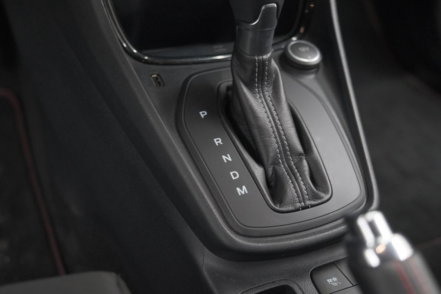 Ford Puma 1.0 EcoBoost Hybrid ST-Line | Trekhaak | Camera | Navigatie | Apple Carplay