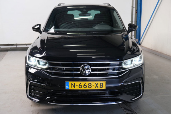Volkswagen Tiguan 1.5 TSI 2x R-Line Automaat - N.A.P. Virtual Cockpit, Carplay, IQ Light, Navi.