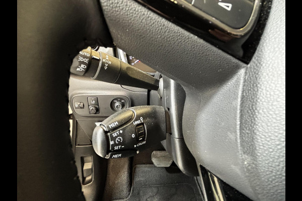 Citroën C3 1.2 PureTech S&S Shine Automaat | Navigatie | Achteruitrijcamera | Parkeersensoren | Android auto / Apple carplay