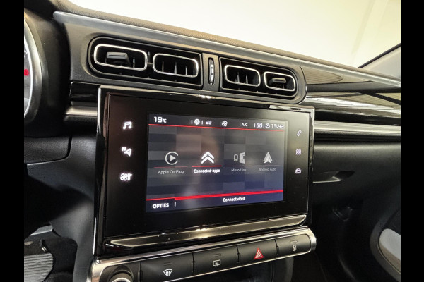 Citroën C3 1.2 PureTech S&S Shine Automaat | Navigatie | Achteruitrijcamera | Parkeersensoren | Android auto / Apple carplay