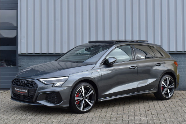 Audi A3 Sportback 45 TFSI e S-Line 245 Pk Pano Navi ACC RS-Stoel Full Led PDC 18 Inch