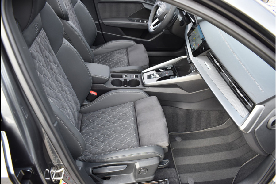 Audi A3 Sportback 45 TFSI e S-Line 245 Pk Pano Navi ACC RS-Stoel Full Led PDC 18 Inch