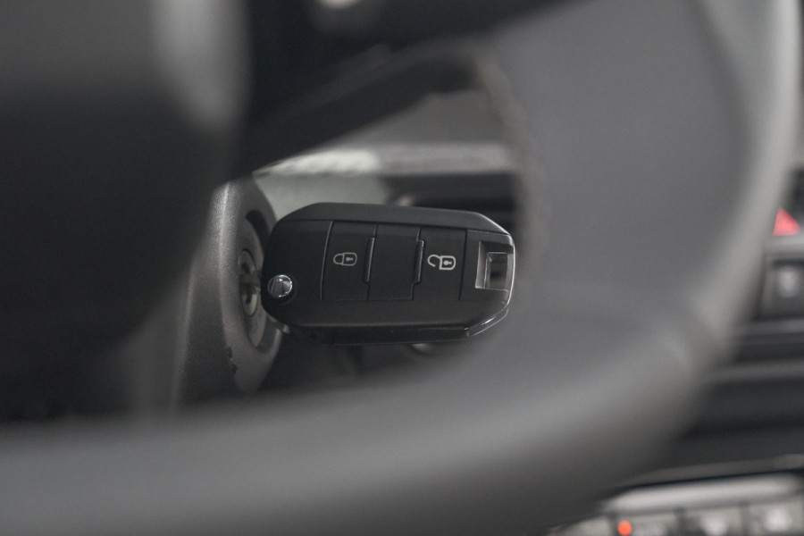 Citroën ë-C3 Max 113pk 44 kWh | 7 KW Laadfunctie |  Camera | Navigatie | Apple Carplay | Parkeersensoren