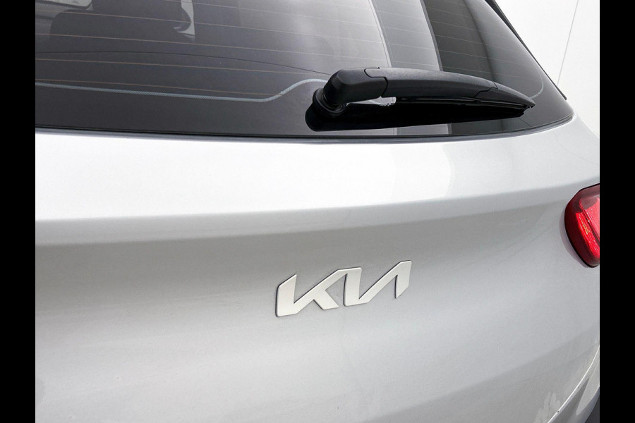 Kia Stonic 1.0 T-GDi MHEV DynamicLine AUTOMAAT | CARPLAY | CRUISE
