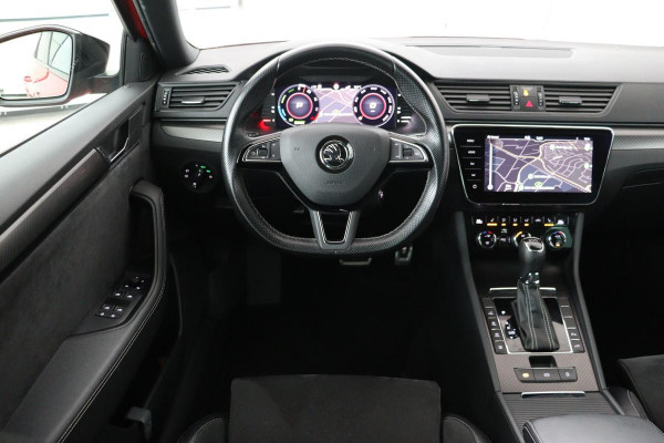 Škoda Superb 1.4 TSI iV Sportline | Trekhaak | Stoelverwarming | Matrix LED | Virtual Cockpit | Camera | Alcantara | Canton sound | Memory | Carplay | Navigatie | PHEV