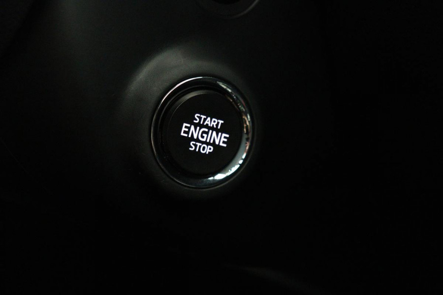 Škoda Superb 1.4 TSI iV Sportline | Trekhaak | Stoelverwarming | Matrix LED | Virtual Cockpit | Camera | Alcantara | Canton sound | Memory | Carplay | Navigatie | PHEV