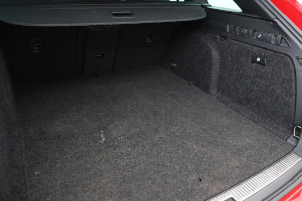 Škoda Superb 1.4 TSI iV Sportline | Trekhaak | Stoelverwarming | Matrix LED | Virtual Cockpit | Camera | Alcantara | Canton sound | Memory | Carplay | Navigatie | PHEV