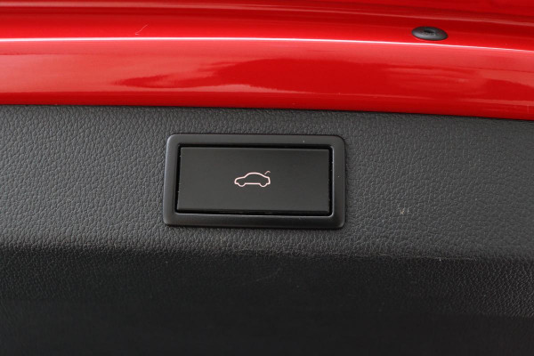 Škoda Superb 1.4 TSI iV Sportline | Trekhaak | Stoelverwarming | Matrix LED | Virtual Cockpit | Camera | Alcantara | Canton sound | Memory | Carplay | Navigatie | PHEV