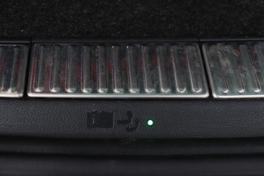 Škoda Superb 1.4 TSI iV Sportline | Trekhaak | Stoelverwarming | Matrix LED | Virtual Cockpit | Camera | Alcantara | Canton sound | Memory | Carplay | Navigatie | PHEV