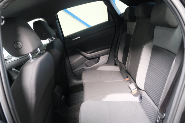 Volkswagen Polo 1.0 TSI Highline Business 2x R-Line - N.A.P. Airco, Cruise, Carplay, Camera, Virtual Cockpit, PDC, Navi.
