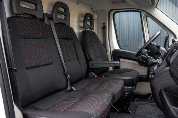 Citroën Jumper 35 2.0 BlueHDi | Bakwagen | Uniek laadsysteem | Camera | Cruise | Navi | Airco