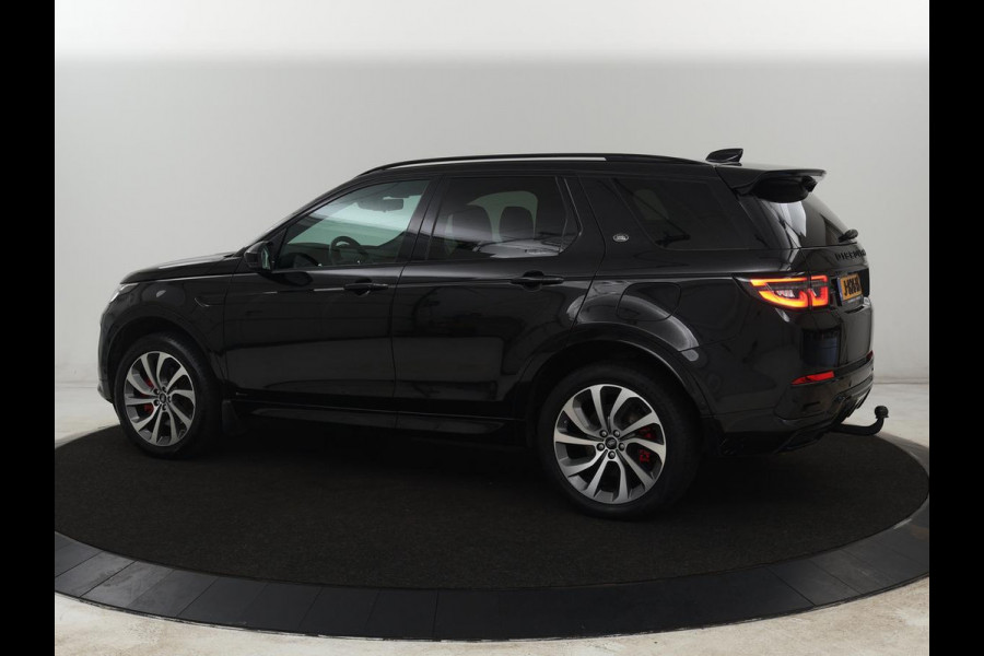 Land Rover Discovery Sport P300e 1.5 R-Dynamic SE | Panoramadak | Head-Up | Leder | Trekhaak | Matrix LED | Stoelverwarming | Keyless | Park Assist | Carplay | Navigatie | Memory | PHEV | Plug In