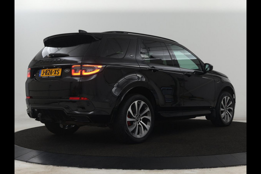 Land Rover Discovery Sport P300e 1.5 R-Dynamic SE | Panoramadak | Head-Up | Leder | Trekhaak | Matrix LED | Stoelverwarming | Keyless | Park Assist | Carplay | Navigatie | Memory | PHEV | Plug In