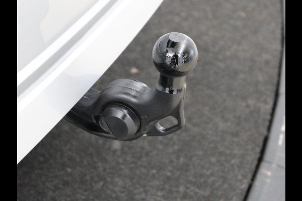 Škoda Octavia 1.0 TSI Business Edition | Trekhaak | Carplay | Navigatie | Full LED | Parkeerhulp | Climate control | Digital Cockpit | Bluetooth