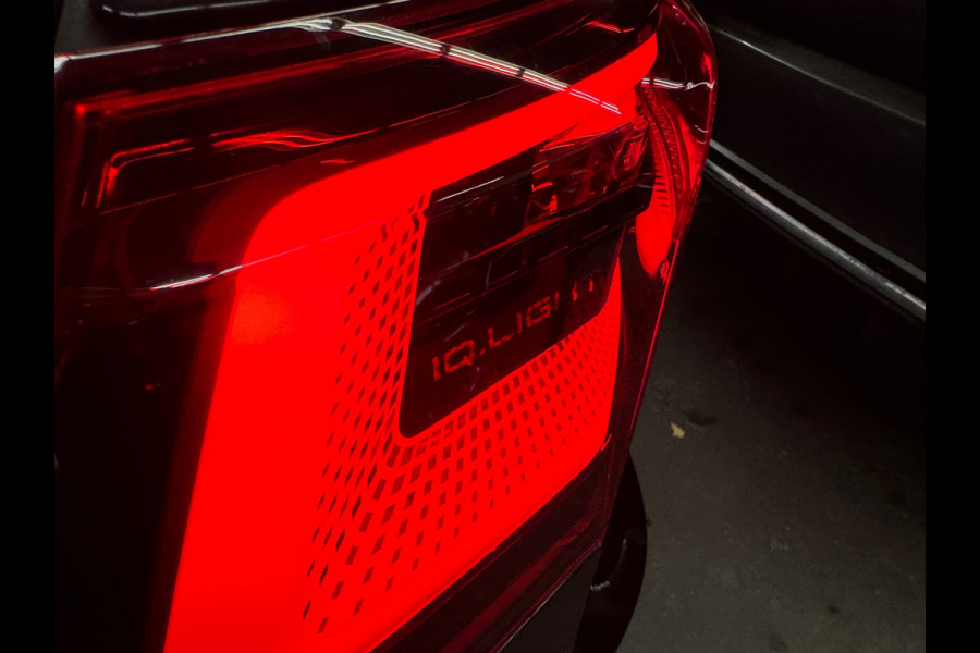 Volkswagen Golf 2.0 TSI R 4M Performance Pano|Akra|HuD|Drift