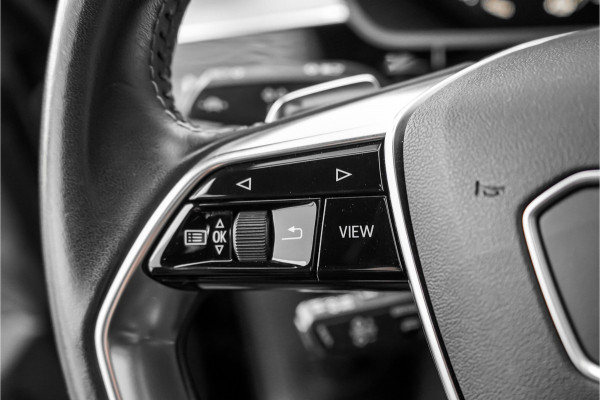 Audi e-tron 55 Quattro Advanced Pro Line+ 95 kWh S-Line Zwart Optiek Pano ACC HUD Trekhaak