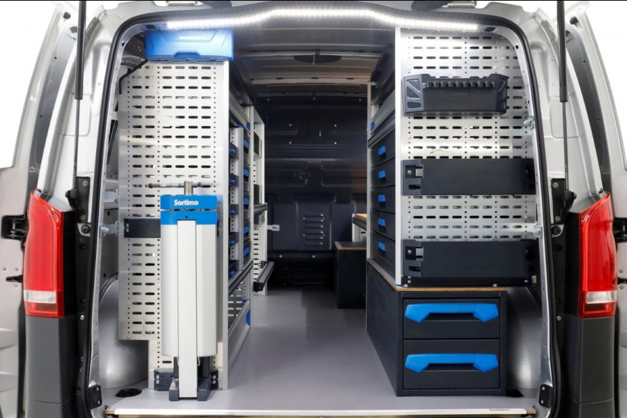 Mercedes-Benz Vito 114 CDI 136pk Compact 9G Automaat 2x Schuifdeur/LED/Camera/Inrichting 09-2022