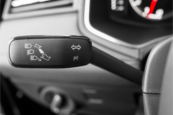 Seat Arona 1.5 TSI EVO FR Business Intense+ ACC Camera CarPlay ACC