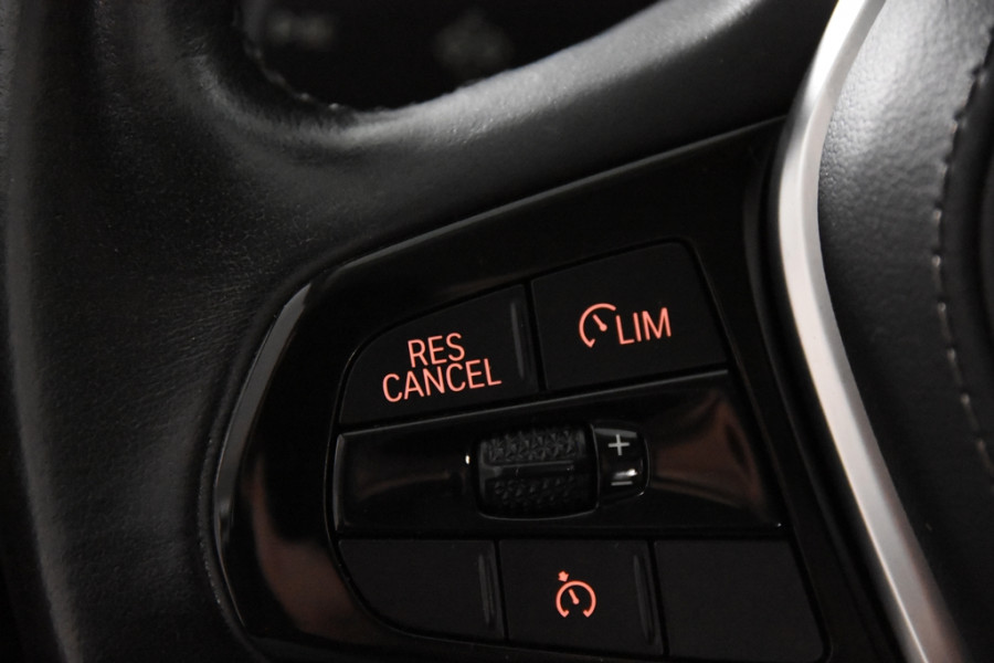 BMW 5 Serie 530e Limosine *1ste Eigenaar*Leer*Schuifdak*Navigatie*Camera*