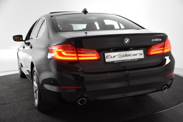 BMW 5 Serie 530e Limosine *1ste Eigenaar*Leer*Schuifdak*Navigatie*Camera*