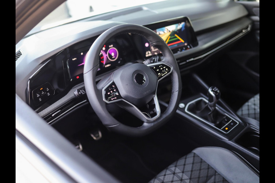 Volkswagen Golf 1.5 TSI R-Line | Camera | Stuur/Stoelverw. | DAB | ACC