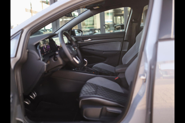 Volkswagen Golf 1.5 TSI R-Line | Camera | Stuur/Stoelverw. | DAB | ACC