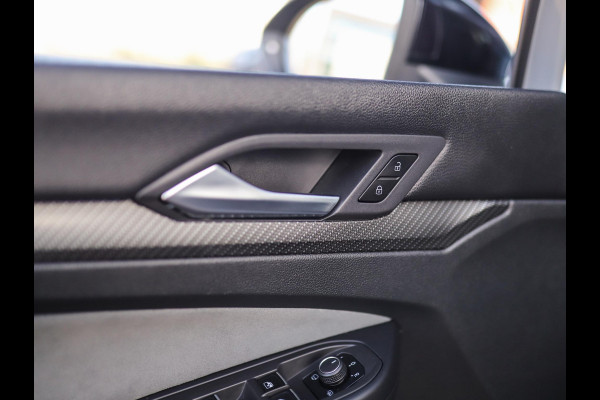 Volkswagen Golf 1.5 TSI R-Line | Camera | Stuur/Stoelverw. | DAB | ACC