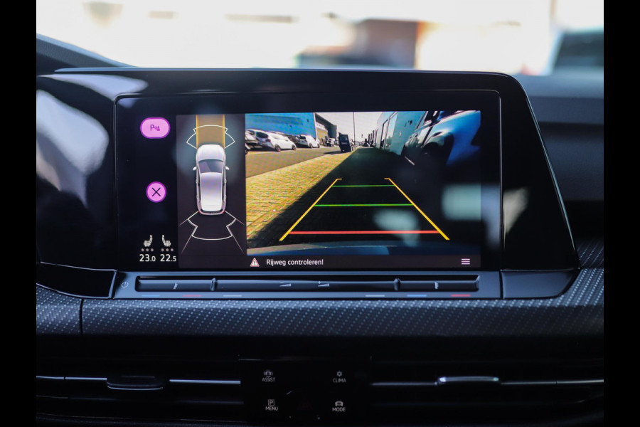 Volkswagen Golf 1.5 TSI R-Line | Camera | Stuur/Stoelverw. | DAB | ACC