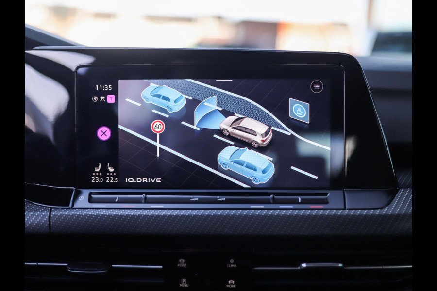 Volkswagen Golf 1.5 TSI R-Line | Camera | Stuur/Stoelverw. | DAB | ACC