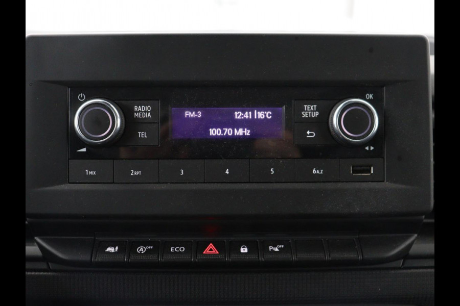 Renault Trafic 2.0 dCi T29 L1H1 Comfort | Trekhaak | Airco | Bluetooth | Parkeerhulp | Camera | Full LED | Cruise control | 3 Persoons