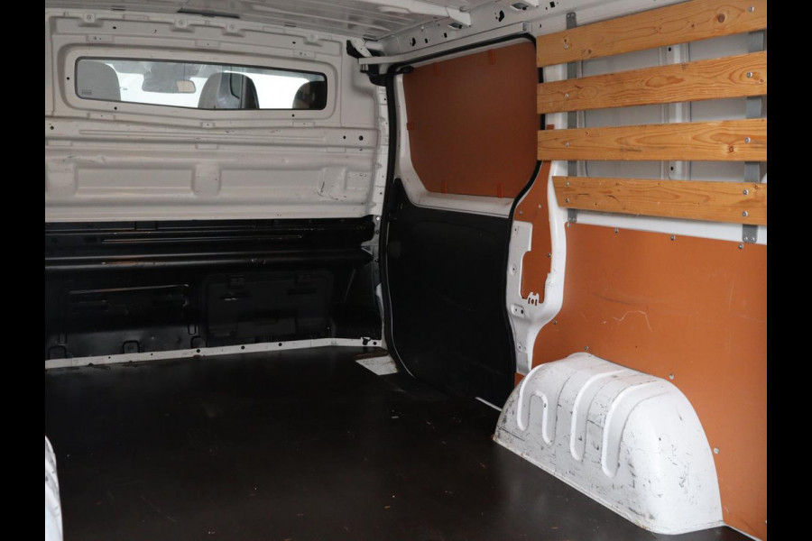 Renault Trafic 2.0 dCi T29 L1H1 Comfort | Trekhaak | Airco | Bluetooth | Parkeerhulp | Camera | Full LED | Cruise control | 3 Persoons