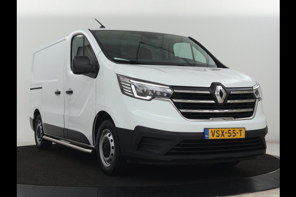 Renault Trafic 2.0 dCi T29 L1H1 Comfort | Trekhaak | Airco | Bluetooth | Parkeerhulp | Camera | Full LED | Cruise control | 3 Persoons