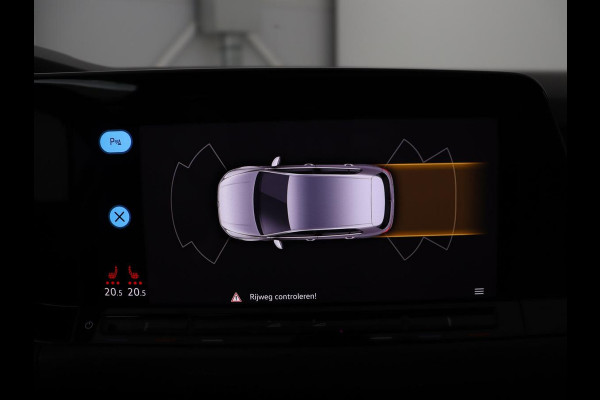 Volkswagen Golf 1.4 eHybrid GTE | Panoramadak | Stoelverwarming | Adaptive cruise | Carplay | Sfeerverlichting | Keyless | 18'' | Navigatie | Sportstoelen | Parkeerhulp | PHEV | Plug In