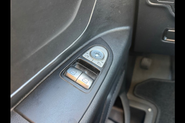 Mercedes-Benz Vito 114 CDI Lang,Cruisecontrol,Navigatie,Camera,Lm-velgen, Bluetooth,