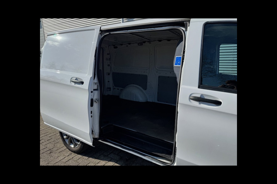 Mercedes-Benz Vito 114 CDI Lang,Cruisecontrol,Navigatie,Camera,Lm-velgen, Bluetooth,