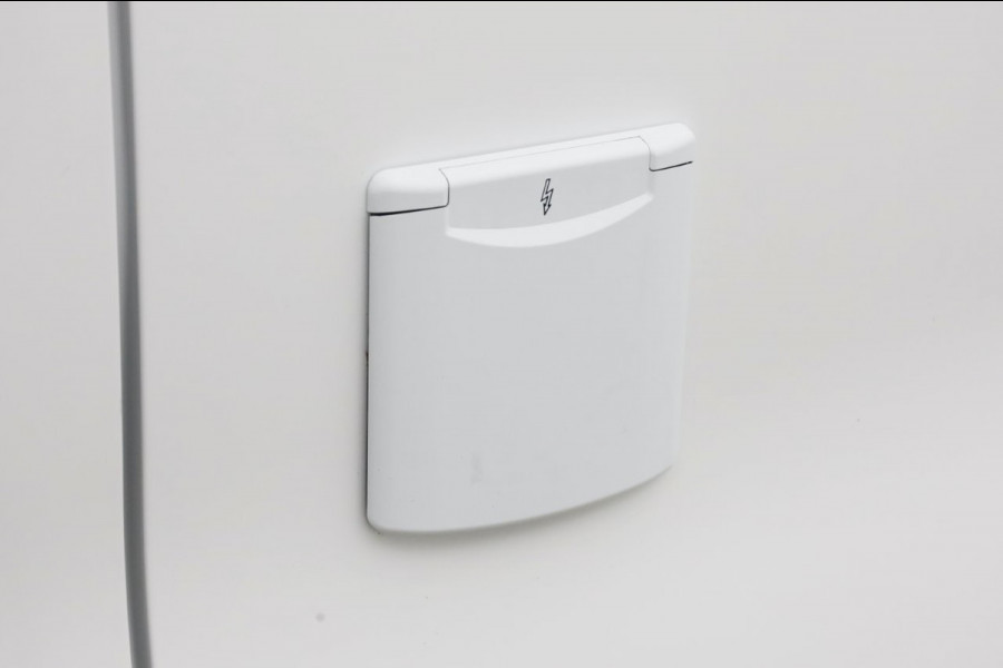 Peugeot Expert 1.5 BlueHDI 102pk Koelwagen/Vriezer 12V+230V 04-2022