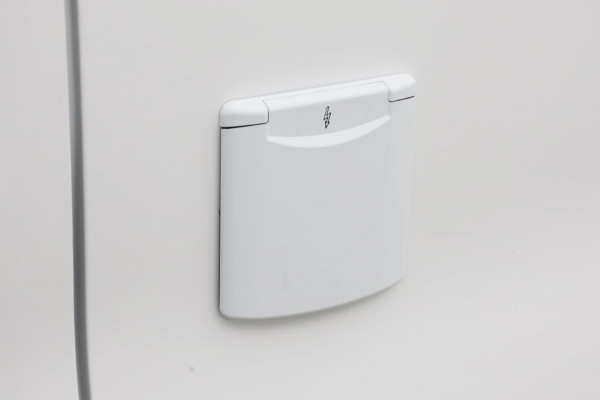 Peugeot Expert 1.5 BlueHDI 102pk Koelwagen/Vriezer 12V+230V 04-2022