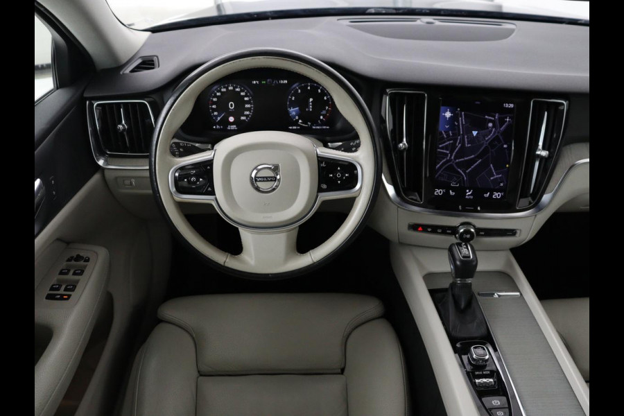 Volvo V60 2.0 T5 Inscription | Trekhaak | Leder | Stoelverwarming | Carplay | Navigatie | Memory | Full LED | Cruise control | Climate control | Bluetooth
