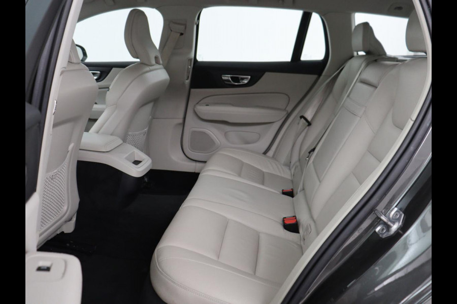 Volvo V60 2.0 T5 Inscription | Trekhaak | Leder | Stoelverwarming | Carplay | Navigatie | Memory | Full LED | Cruise control | Climate control | Bluetooth