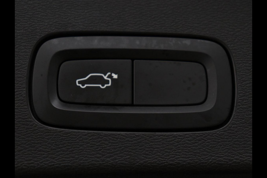 Volvo V60 2.0 T5 Inscription | Trekhaak | Leder | Stoelverwarming | Carplay | Navigatie | Memory | Full LED | Cruise control | Climate control | Bluetooth