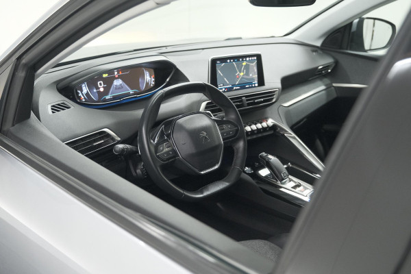 Peugeot 3008 PureTech 130 EAT8 Crossway | Trekhaak | Camera | Dodehoekdetectie | Stoelverwarming | Apple Carplay