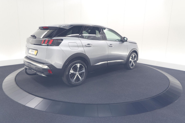 Peugeot 3008 PureTech 130 EAT8 Crossway | Trekhaak | Camera | Dodehoekdetectie | Stoelverwarming | Apple Carplay