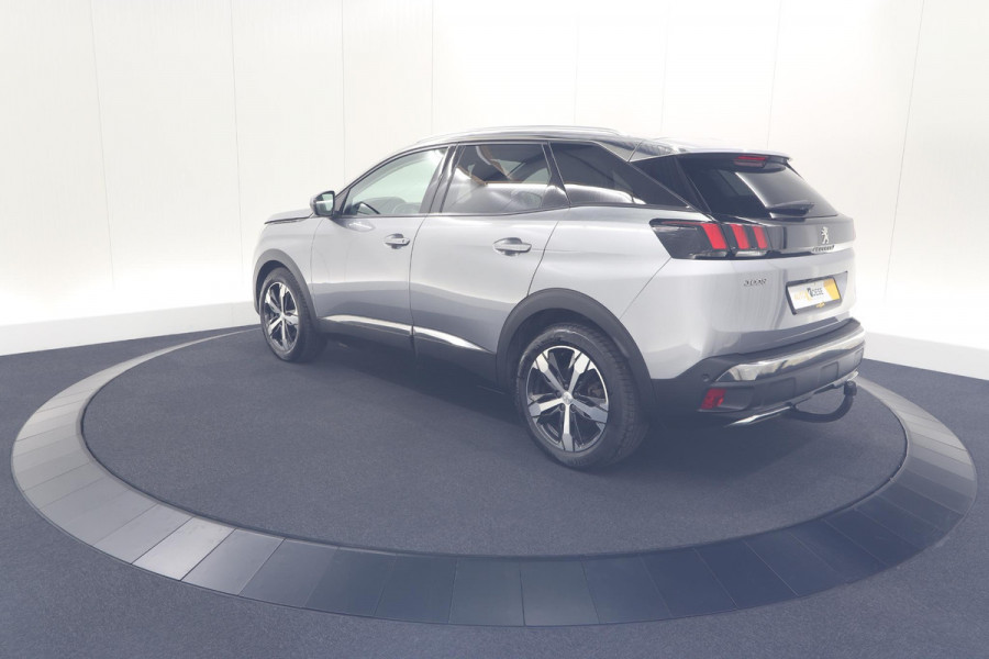 Peugeot 3008 PureTech 130 EAT8 Crossway | Trekhaak | Camera | Dodehoekdetectie | Stoelverwarming | Apple Carplay