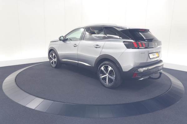 Peugeot 3008 PureTech 130 EAT8 Crossway | Trekhaak | Camera | Dodehoekdetectie | Stoelverwarming | Apple Carplay